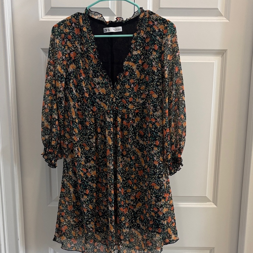 5/$30 deal Zara Floral Dress - Black/green/orange